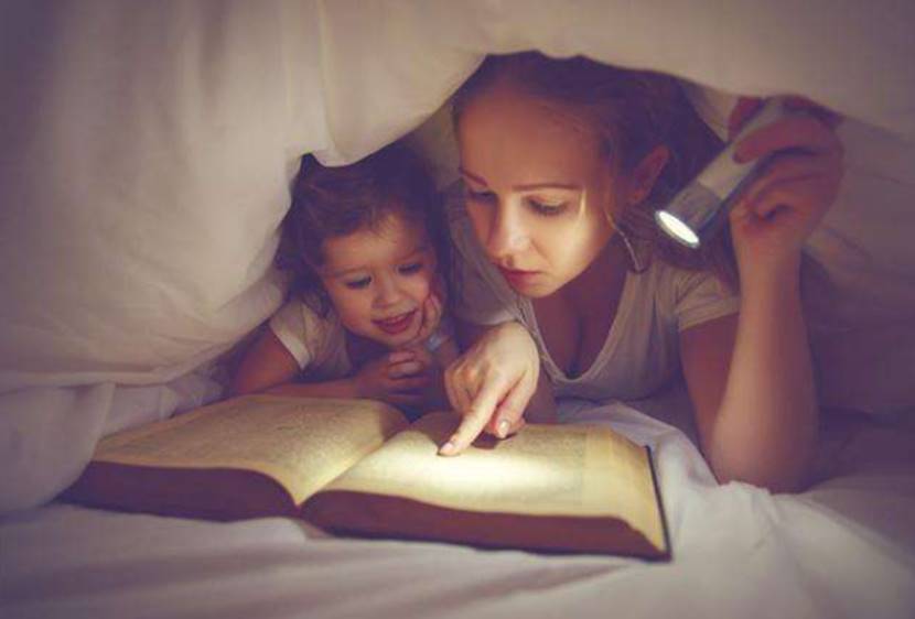 “媽媽，月亮上有沒嫦娥？”中秋節寶寶靈魂發問，媽媽的回答很贊