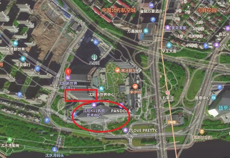 沈陽(yáng)K11大廈天空突現(xiàn)階梯光柱，終于找到實(shí)景了，它原來(lái)真實(shí)存在