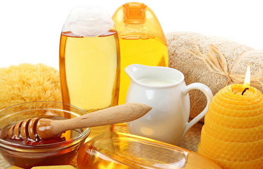 工蜂產卵和蜂王產卵的區(qū)別（新手養(yǎng)蜂方法）