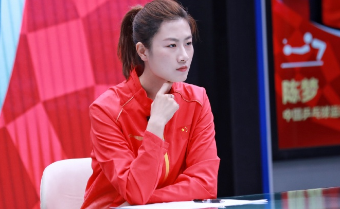 丁寧正式宣布退役，入學成為北大研究生，卻引發眾人熱議