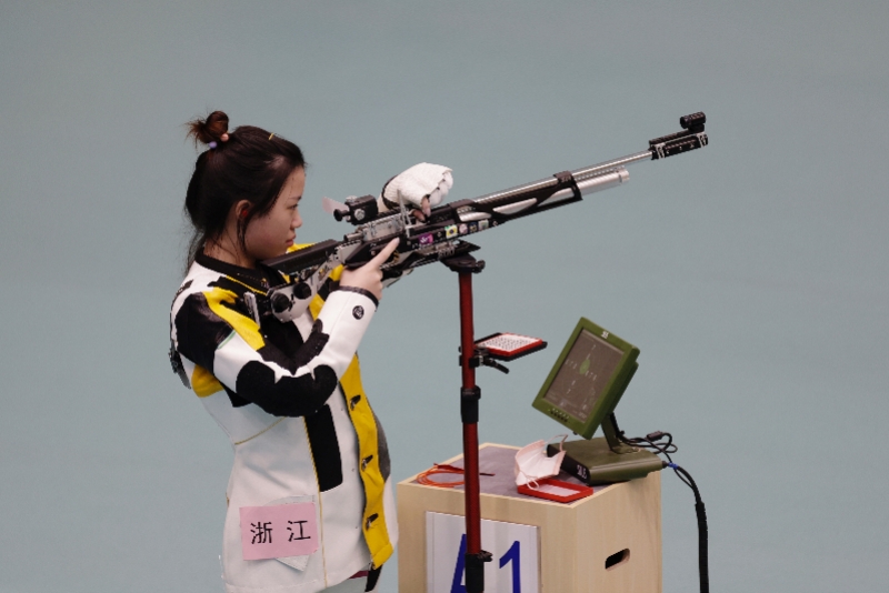 56天拿4金！楊倩助浙江奪全運團體金牌，賽后各種花式比心