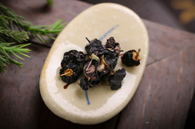 黑枸杞價(jià)格多少一斤（黑枸杞的市場價(jià)格）