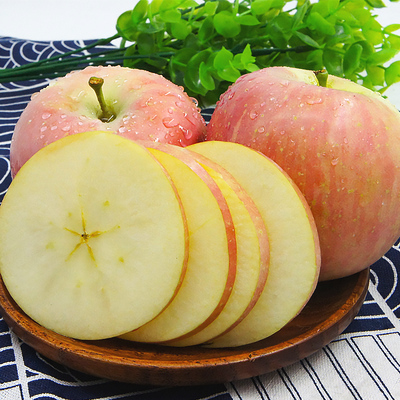 蘋果加蜂蜜的功效：蘋果加蜂蜜治療感冒嗎？